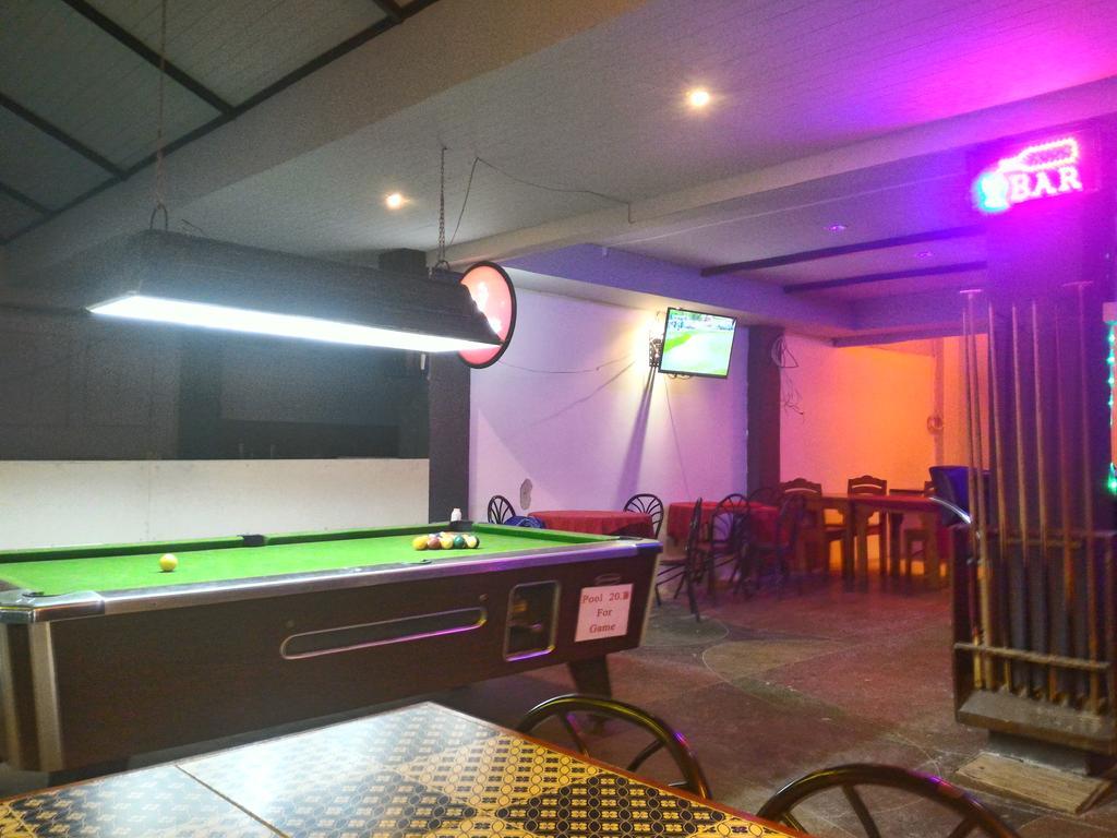 Kc'S Hideaway Hotel Джомтиен Бийч Екстериор снимка