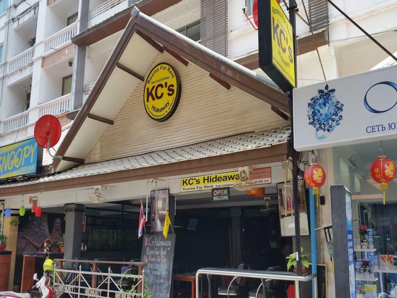 Kc'S Hideaway Hotel Джомтиен Бийч Екстериор снимка