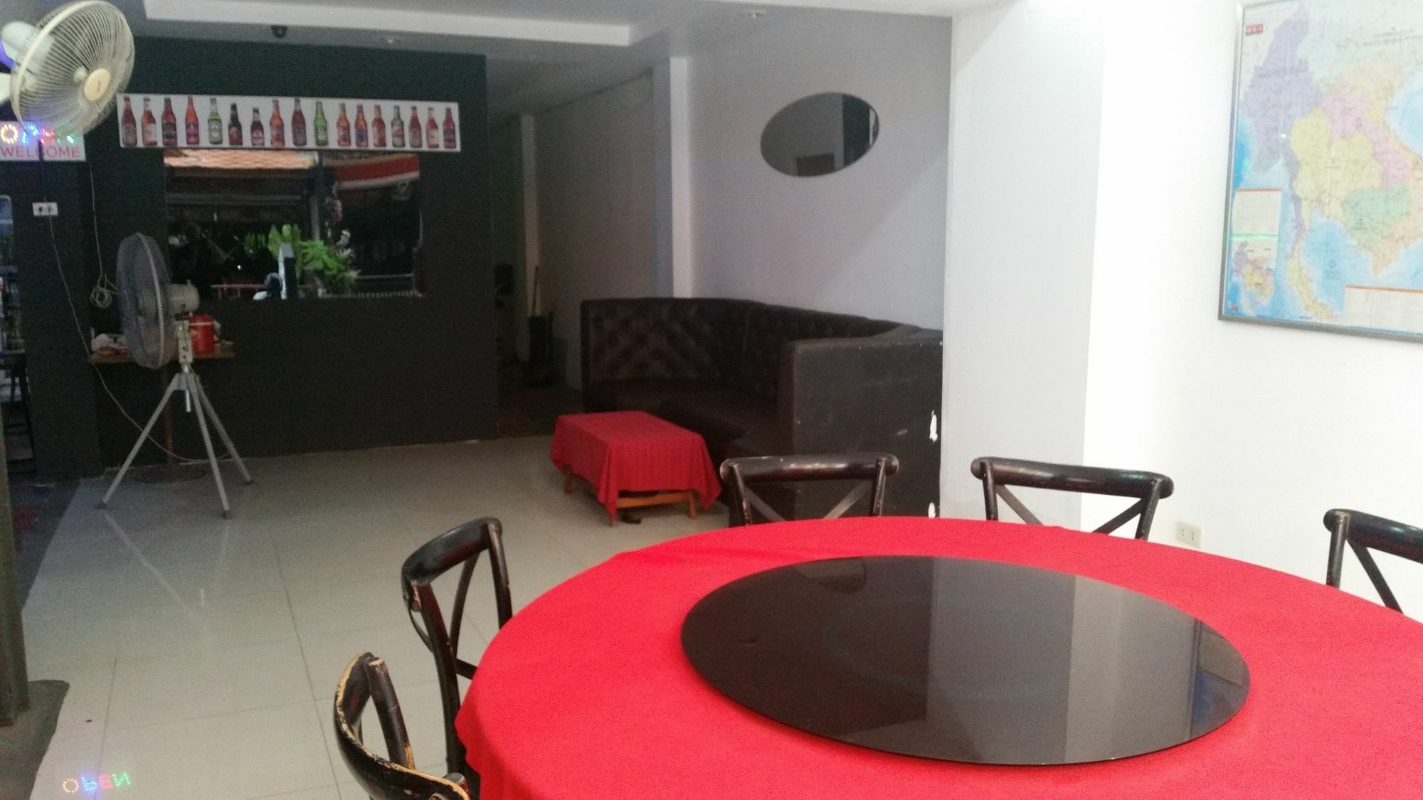 Kc'S Hideaway Hotel Джомтиен Бийч Екстериор снимка
